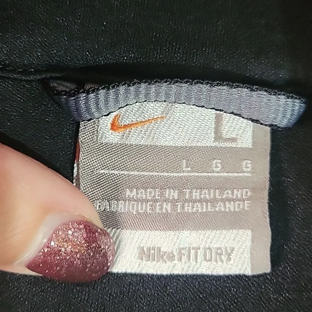 Nike Fit Dry jacket with front pockets, Size L